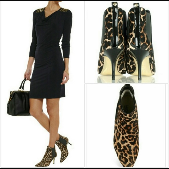 Stylish Michael Kors Booties - Picture 13 of 14